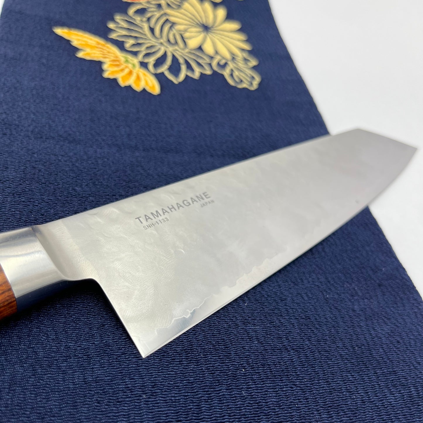 Kengata VG5 San Tsubame Tamahagane 190mm