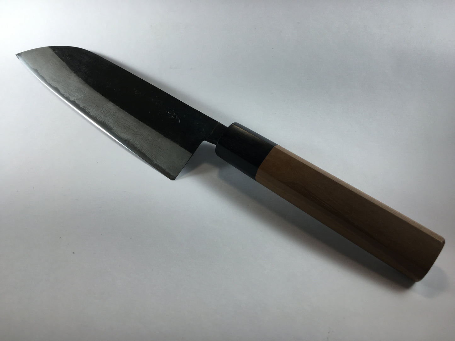 Santoku damassé Kurouchi Kaji 165 mm