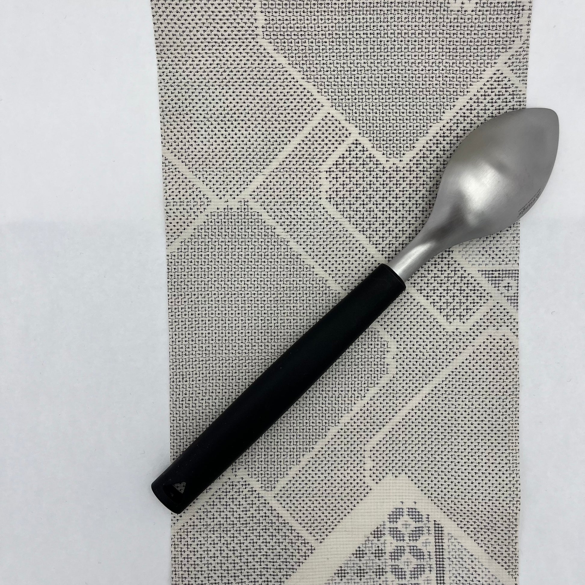 Cuillère à quenelles 8cm Triangle SKU Tr71-865-80