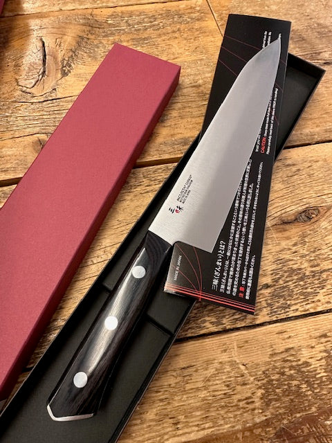 Gyuto Zanmai Modern Molybdenum Noir Mcusta 210mm
