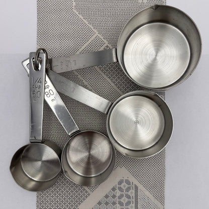 Ensemble tasse à mesurer