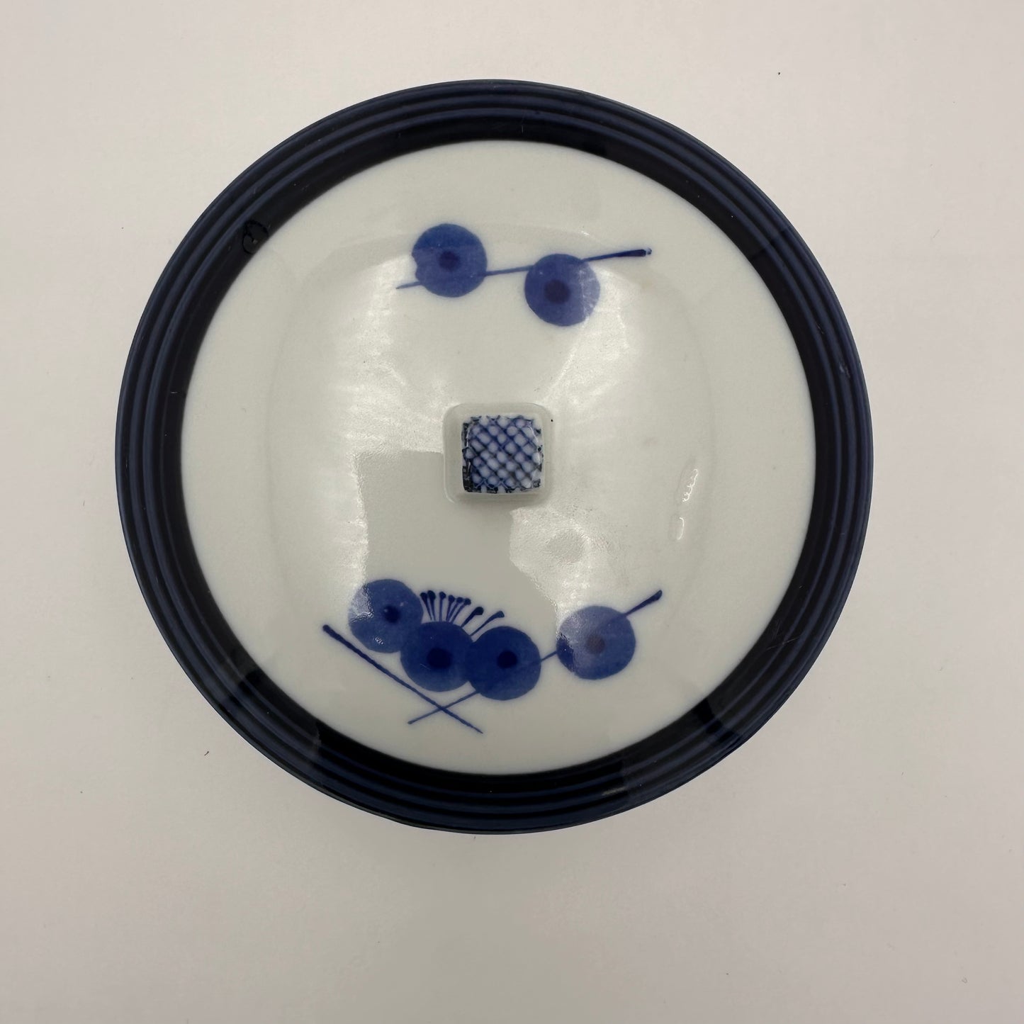 Pot à cornichons en porcelaine japonaise avec couvercle